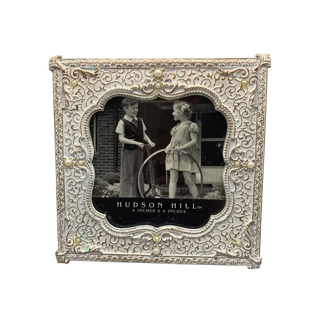 Hudson Hill 4X4 Picture Frame Metal White Gold Enamel Finish Pearls Square Photo